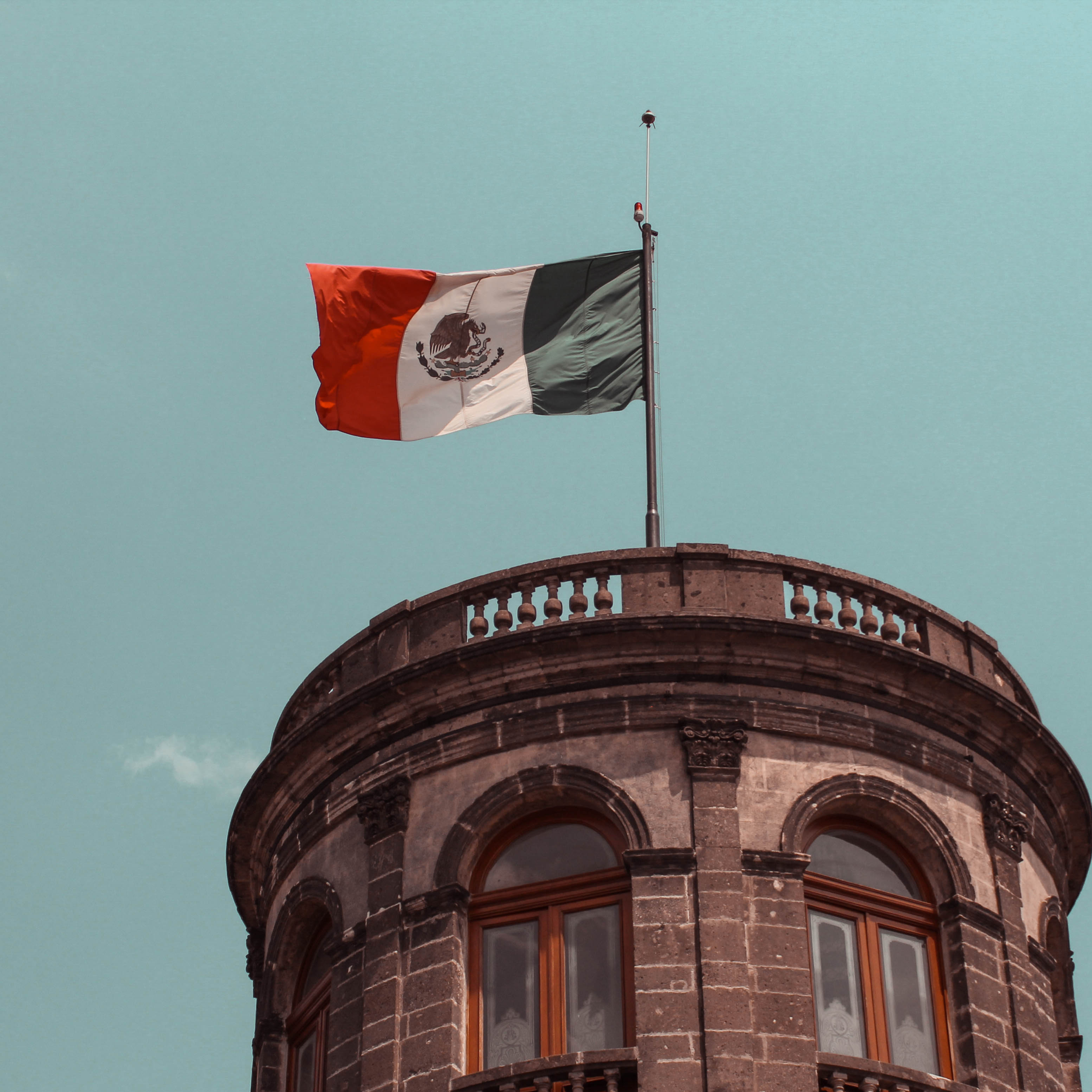 Discover key updates to Low-Risk and Deregulated Devices in Mexico.