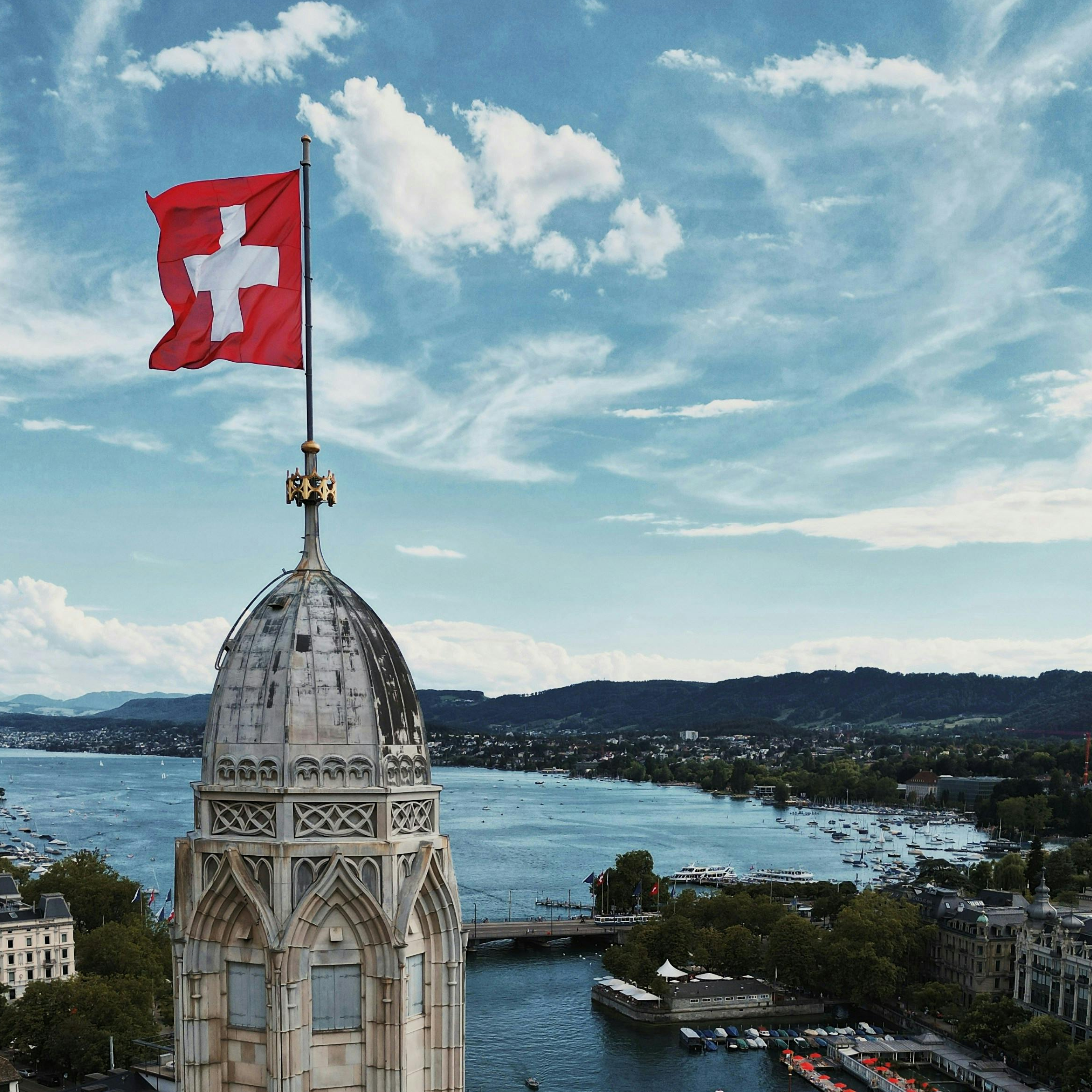 UDI registration Swissdamed is required for placing medical devices on the Swiss and Liechtenstein markets.