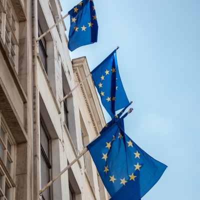 MDCG post market surveillance guidance outlines manufacturer obligations under EU MDR/IVDR, including PMS systems, plans, data analysis, and vigilance links.